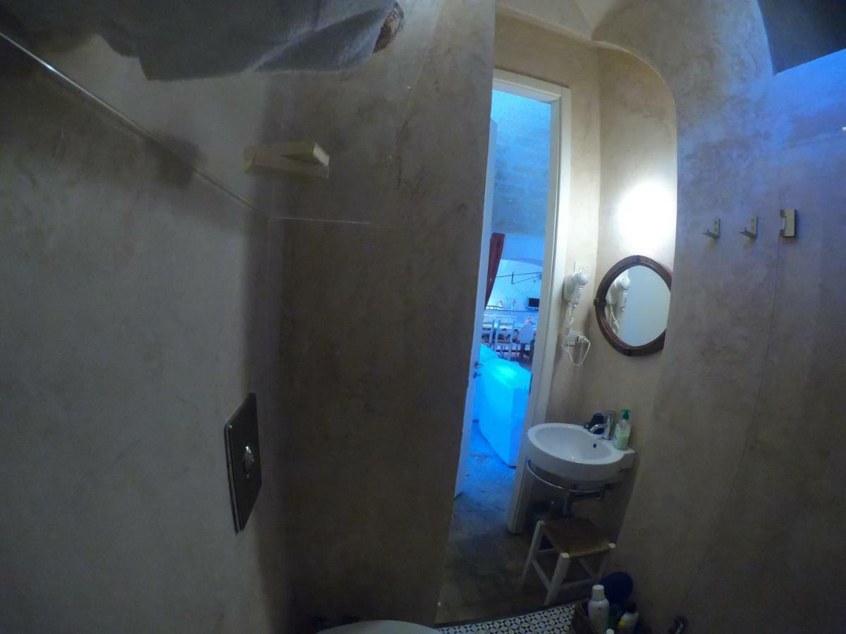 Gli Ipogei Nel Cuore Di Matera Villa Exterior photo